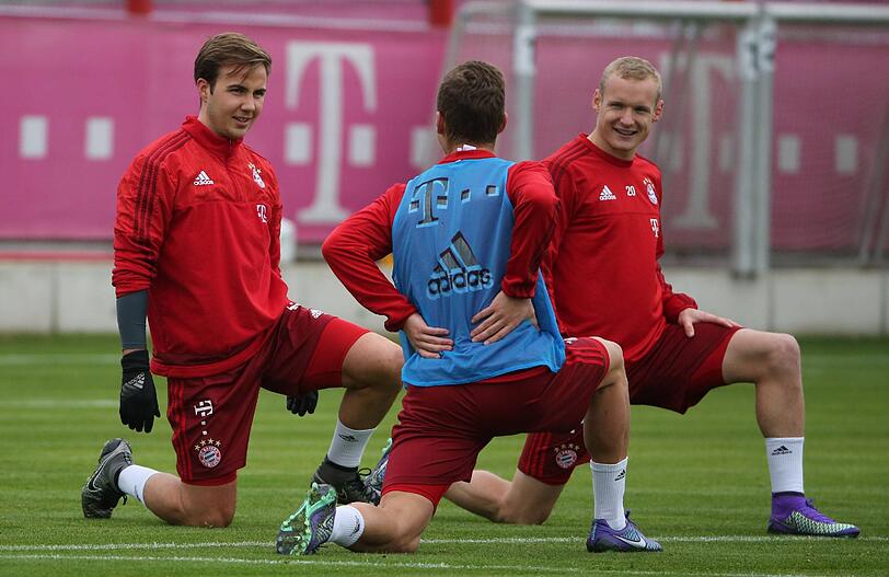 Die beiden Herren in Rot wissen mit Verletzungen umzugehen: Sowohl Götze als auch Sebastian Rode fehlten dem FC Bayern in dieser Saison bereits.