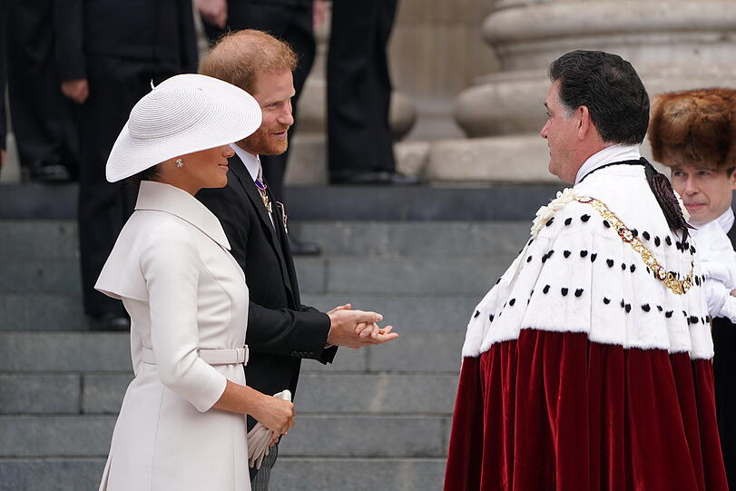 Prinz Harry und seine Frau Herzogin Meghan treffen zur Messe in der St. Paul's Kathedrale ein.