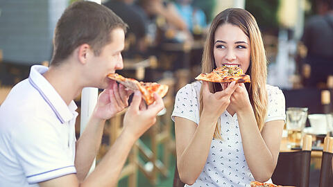 Pizza in Italien ist für viele ein kulinarischer Hochgenuss.