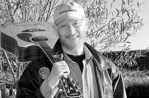 16. Februar: Tony Sheridan (72): Der ehemalige Mitstreiter der Beatles ist im Alter von 72 Jahren in Hamburg gestorben.