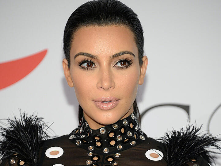 Kim Kardashian bei einem ihrer ersten Auftritte nach dem Bekanntwerden ihrer zweiten Schwangerschaft