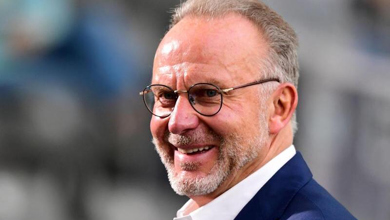Fußball: Karl-Heinz Rummenigge, Vorstandsvorsitzender der FC Bayern München AG. Foto: Robert Michael/dpa-Zentralbild/Pool/dpa Fußball: Karl-Heinz Rummenigge, Vorstandsvorsitzender der FC Bayern München AG. Foto: Robert Michael/dpa-Zentralbild/Pool/dpa
