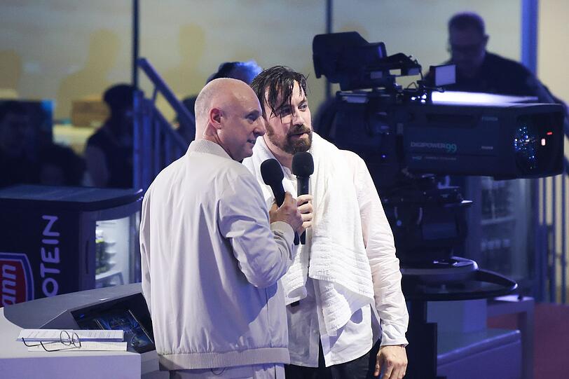 Jan Köppen (rechts) und Frank Buschmann, hier beim "RTL Turmspringengen", sind ein gut eingespieltes Moderatoren-Team. Jan Köppen (rechts) und Frank Buschmann, hier beim "RTL Turmspringengen", sind ein gut eingespieltes Moderatoren-Team.