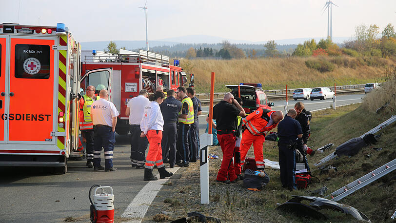 Bilder vom Unfallort an der A9.