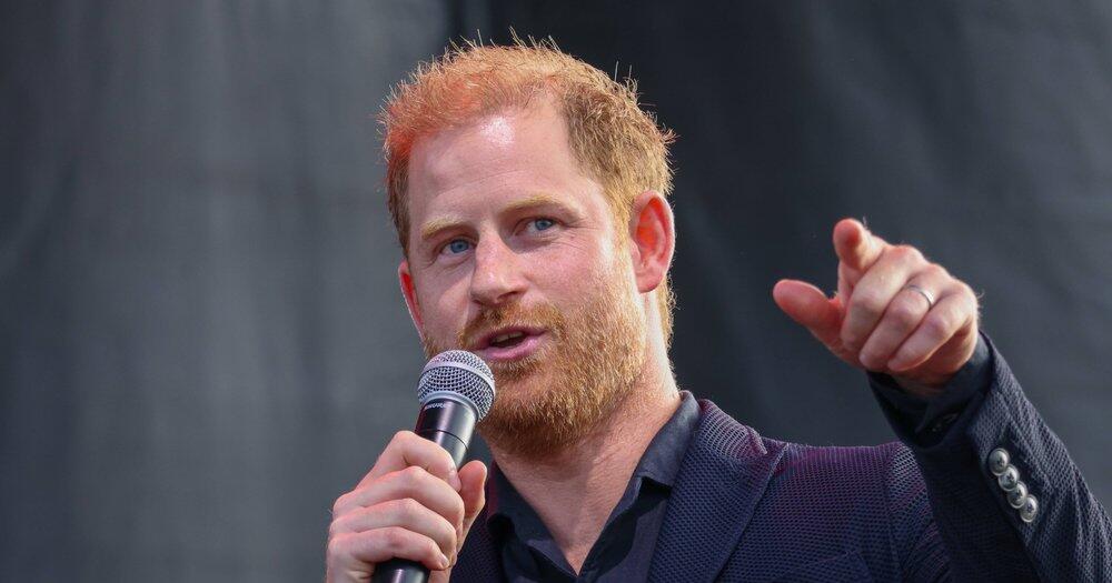 Prinz-Harry-vergleicht-die-Royals-mit-Downton-Abbey-