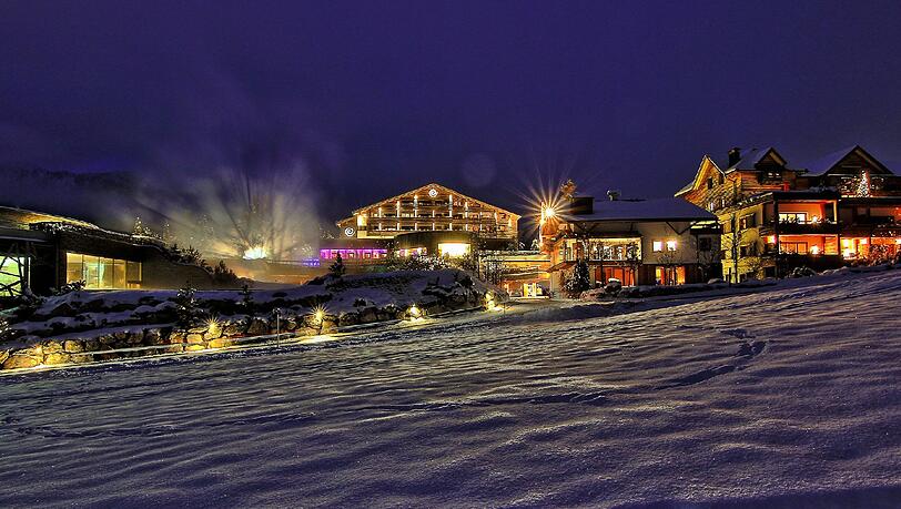Das Alpine Lifestyle Hotel "Jungbrunn" im Tannheimer Tal. Das Alpine Lifestyle Hotel "Jungbrunn" im Tannheimer Tal.