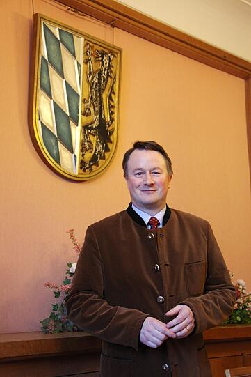 Der Amtsinhaber: Herbert Lackner (40) von der CSU. Er ist seit 2006 Oberbürgermeister.