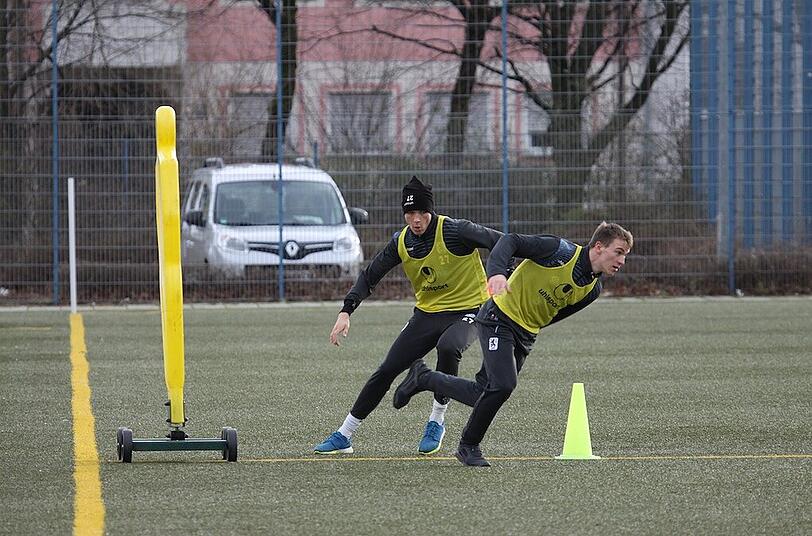 In den zwei folgenden Einheiten ließ Markus von Ahlen seine Mannschaft schwitzen.
