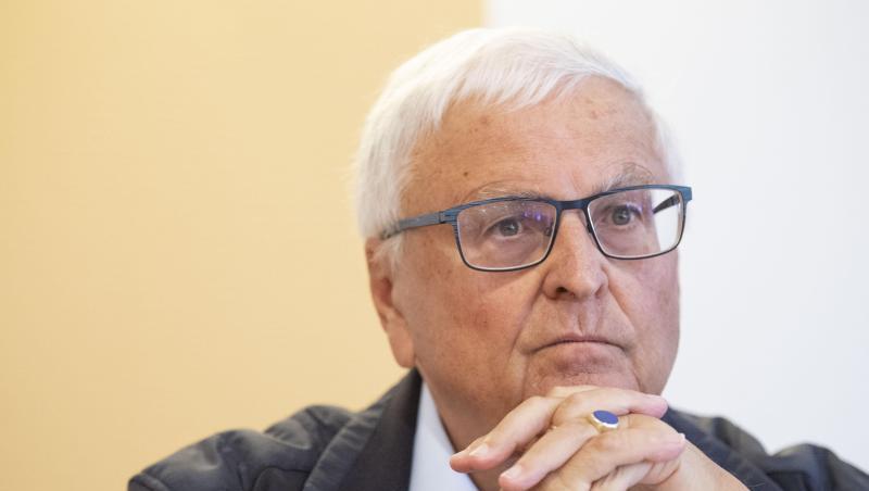 Theo Zwanziger war von 2006 bis 2012 Präsident des Deutschen Fußball-Bundes. Theo Zwanziger war von 2006 bis 2012 Präsident des Deutschen Fußball-Bundes.