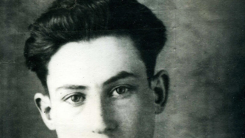 David Dushman als Soldat. David Dushman als Soldat.