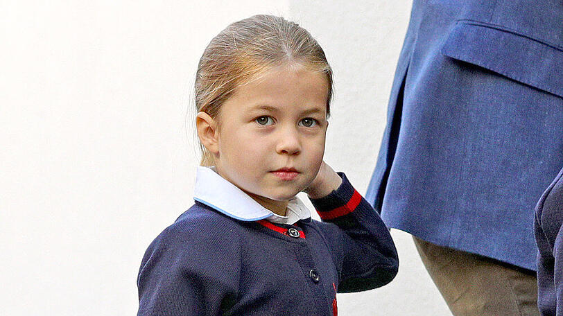 Die kleine Charlotte geht in die erste Klasse der Thomas's School in Battersea.