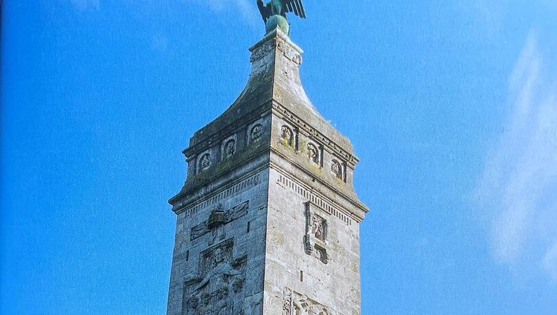 Der Bismarckturm. Der Bismarckturm.