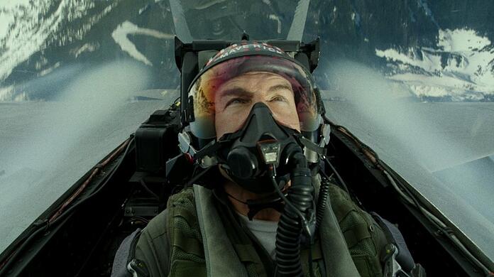 Tom Cruise fliegt in "Top Gun: Maverick" wieder.