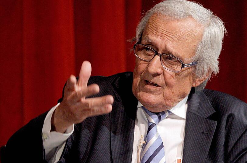 Ist an Krebs erkrankt: Der Kaberettist Dieter Hildebrandt.