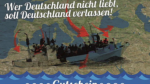 "Gutschein": Diese Hass-Postkarte finden derzeit viele in ihrem Briefkasten.