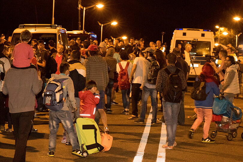 Katastrophale Zustände am Grenzübergang Freilassing. Die Bilder!