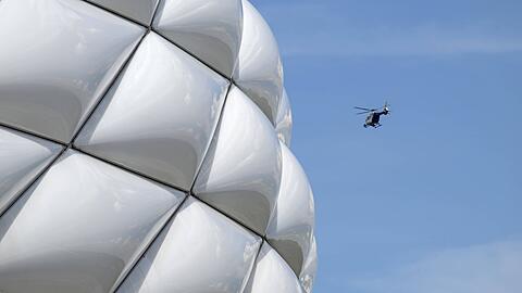 Während der EM-Spiele kreiste stundenlang ein Hubschrauber über der Allianz Arena, kritisiert die ÖDP-Fraktion.