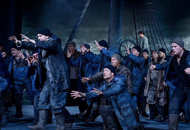 Der "Fliegende Holländer" im Passionstheater Oberammergau.