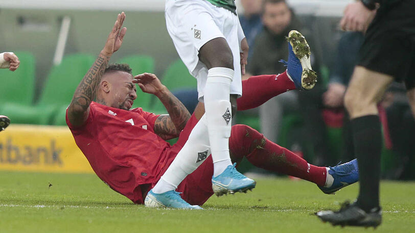 Jérôme Boateng musste gegen Gladbach angeschlagen ausgewechselt werden.