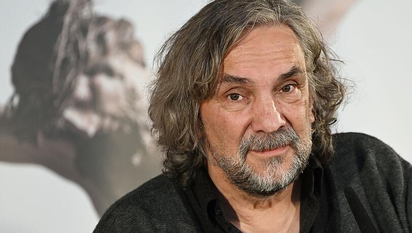 Christian Stückl spricht über Missbrauch: 'Einer hat uns immer abends im Bett unter die Decke gegriffen'