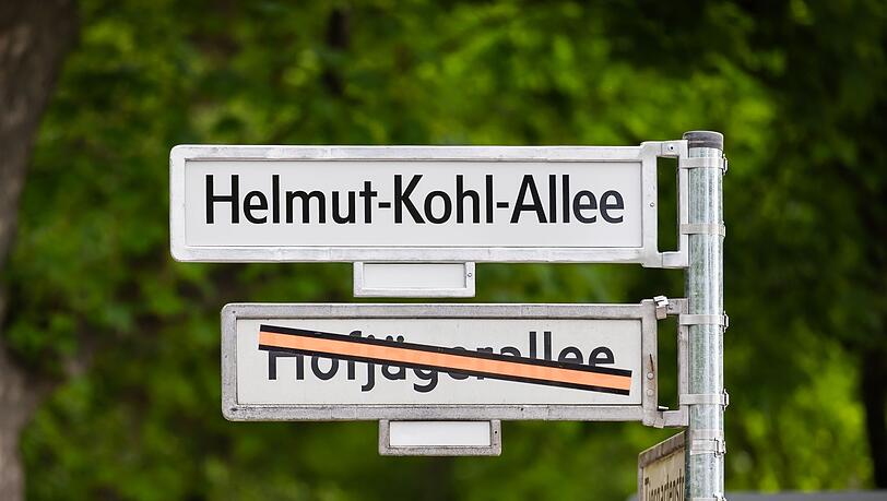 In Berlin tr&auml;gt eine Allee nun den Namen von Helmut Kohl.