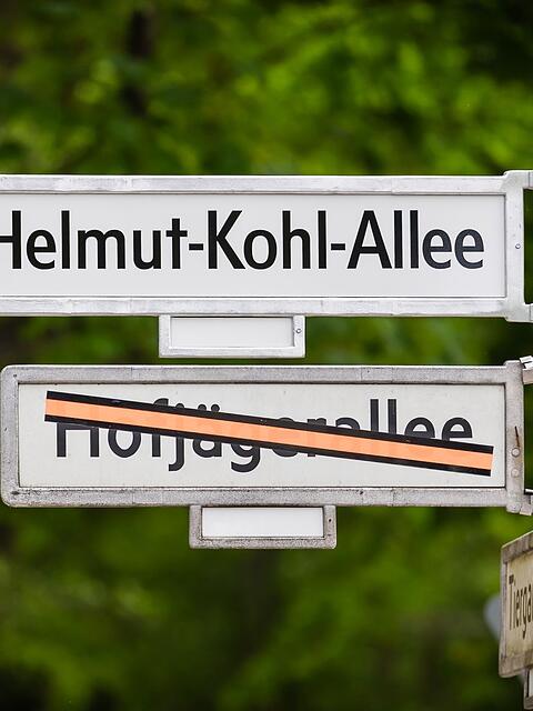 In Berlin tr&auml;gt eine Allee nun den Namen von Helmut Kohl.
