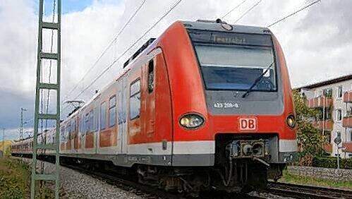 In der S3 ist ein junges Mädchen begrapscht worden In der S3 ist ein junges Mädchen begrapscht worden