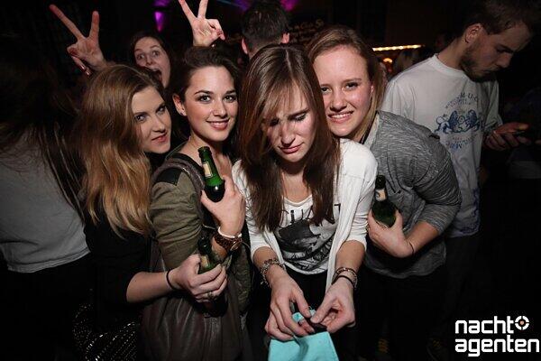 Der &bdquo;Mixwoch&ldquo; im Crux. Mehr Bilder unter: http://www.nachtagenten.de/gallery/mixwoch.902368.html