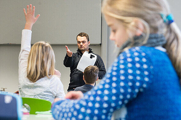 Viele Lehrer an Mittelschulen fühlen sich von der Politik allein gelassen.