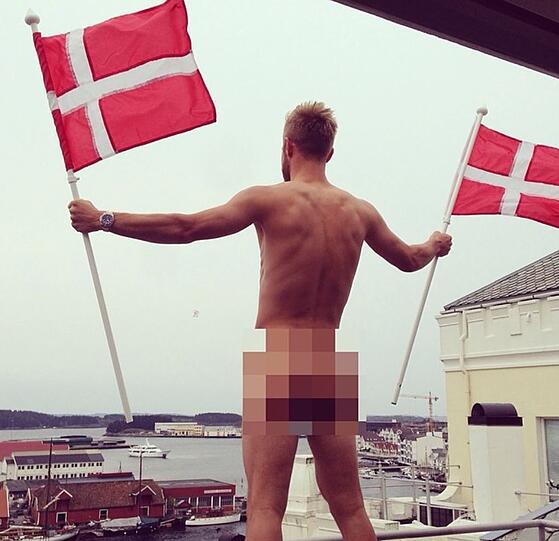 Stolzer Däne: Auf etlichen Fotos auf seinem Instagram-Profil ist Gytkjaer spärlich bis gar nicht bekleidet.