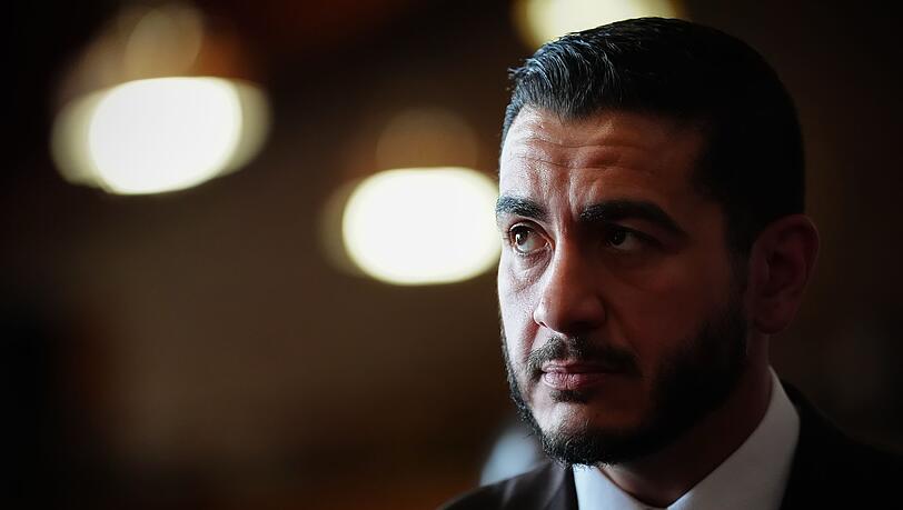 Setzt sich in der parteiinternen Vorwahl gegen Haley Stevens durch - Abdul El-Sayed. (Archivbild) Setzt sich in der parteiinternen Vorwahl gegen Haley Stevens durch - Abdul El-Sayed. (Archivbild)