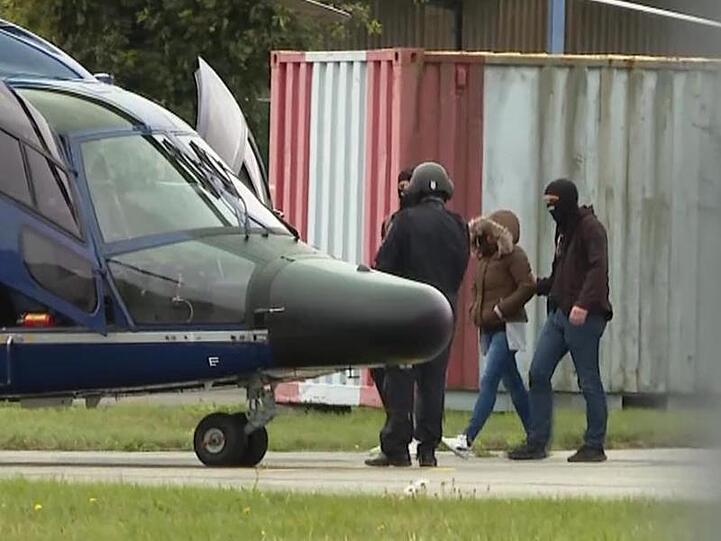 Die Bundesanwaltschaft wirft der Deutsch-Tunesierin Mitgliedschaft in einer ausländischen terroristischen Vereinigung vor.