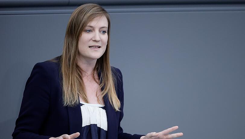 Carmen Wegge, SPD-Bundestagsabgeordnete, kritisiert die Cannabis-Gesetze in Bayern (Archivbild). Carmen Wegge, SPD-Bundestagsabgeordnete, kritisiert die Cannabis-Gesetze in Bayern (Archivbild).