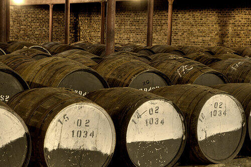 Bis zu zehn Jahre reift der Oberpfälzer-Whisky in den Fässern &ndash; oft ist er monatelang ausverkauft.