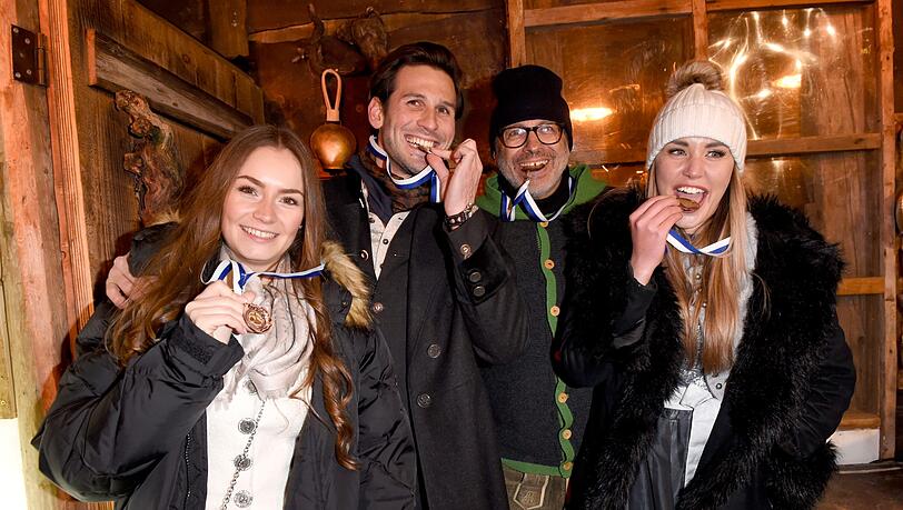 Narrhalla Prinzenpaar Fabrician Prankl und Sarah Zahn mit Jimmy Hartwig und Julia Prokopy
