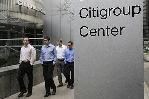 Auch ein Star-Händler von Citigroup pocht auf seinen 100-Millionen-Dollar Bonus.