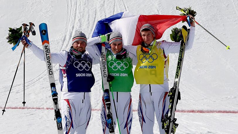 Drei jubelnde Franzosen: (v.l.n.r) Arnaud Bovolenta (Silber), Jean Frederic Chapuis (Gold) und Jonathan Midol (Bronze). Drei jubelnde Franzosen: (v.l.n.r) Arnaud Bovolenta (Silber), Jean Frederic Chapuis (Gold) und Jonathan Midol (Bronze).
