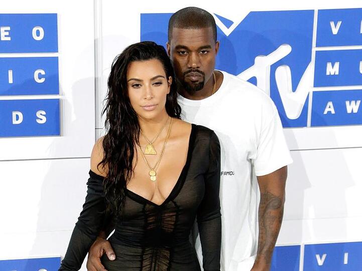 Die Nachbarn danken Kim Kardashian und Kayne West.