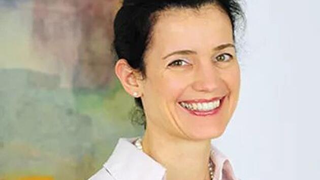 Die Homöopathin und promovierte Fachärztin für Psychotherapeutische Medizin führt eine Praxis in München. Einer ihrer Schwerpunkte ist Paartherapie Die Homöopathin und promovierte Fachärztin für Psychotherapeutische Medizin führt eine Praxis in München. Einer ihrer Schwerpunkte ist Paartherapie