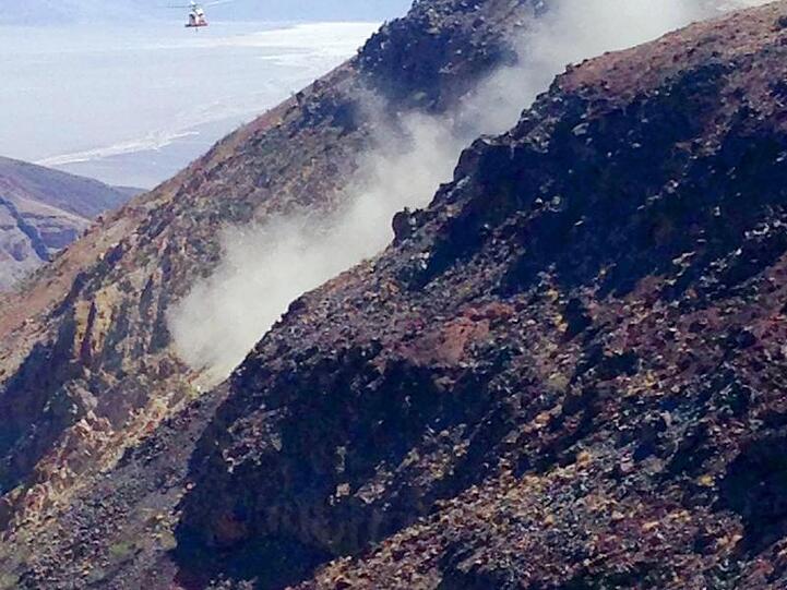 Die Absturzstelle liegt am westlichen Rand des Death Valley Parks in einer als "Star Wars Canyon" bekannten Schlucht. Foto. Aaron Cassell/Panamint Springs Resort/AP