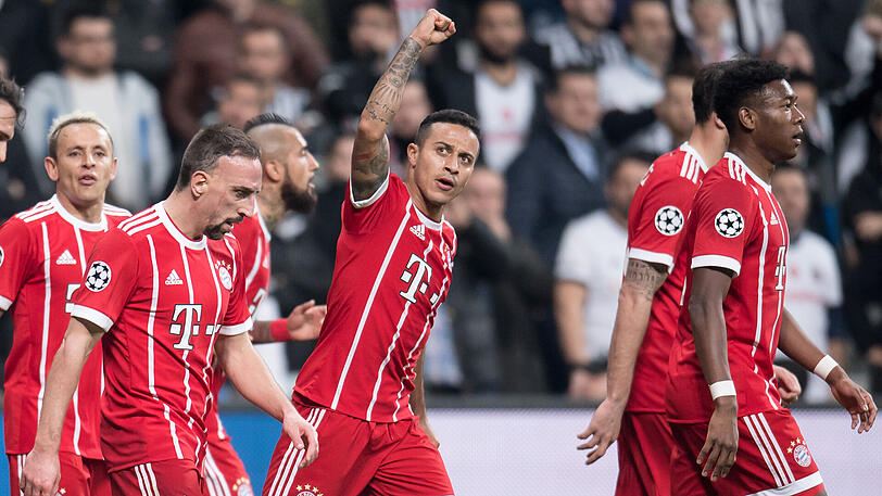 Jubel über sein Tor zum 1:0 gegen Besiktas Istanbul: Thiago vom FC Bayern München.
