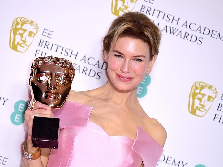 Den Preis als "Beste Hauptdarstellerin" nahm Renée Zellweger für ihre Rolle als Judy Garland in "Judy" mit nach Hause.