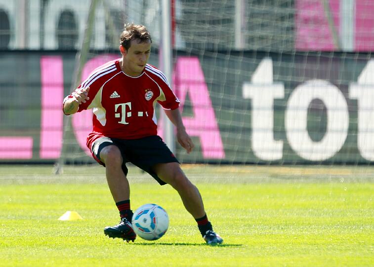 Jupp Heynckes hatte bei seiner  Rückkehr zu Bayern München nur einen Rumpfkader zur Verfügung. Bei  der ersten Trainingseinheit am Montag standen gerade einmal sieben  Profis auf dem Platz. Die Bilder
