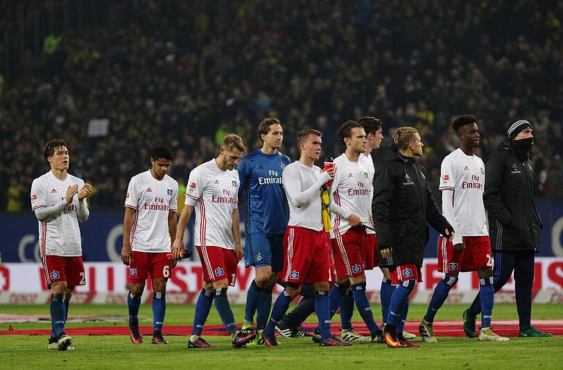 Der HSV sorgte 2016 fast nur für negative Schlagzeilen.