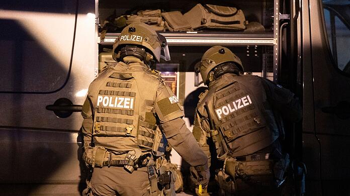 Beamte eines Spezialeinsatzkommandos (SEK) der Polizei (Symbolbild).