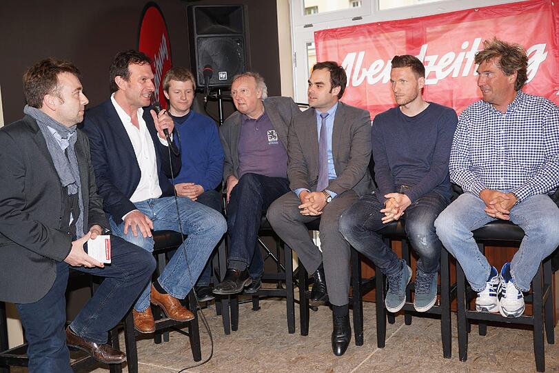 Der TSV 1860 im AZ-Café: Löwen-Star Benny Lauth, Geschäftsführer Robert Schäfer und Stadionsprecher Stephan Schneider im Talk