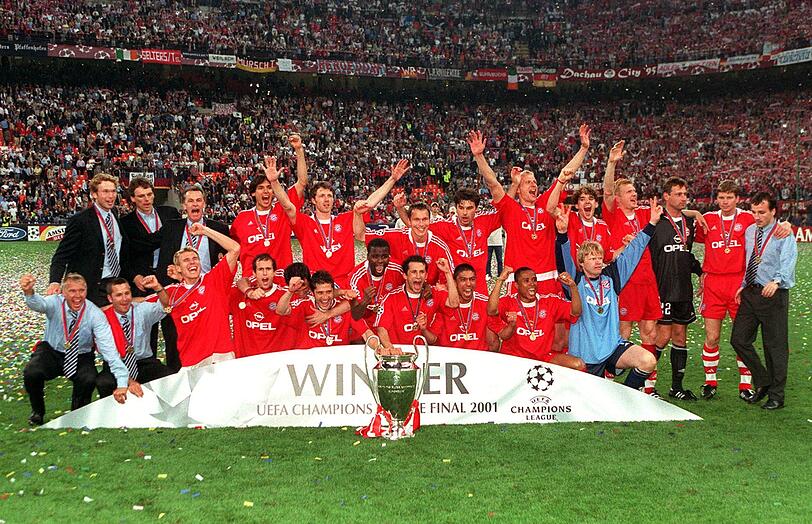 2001: Der FC Bayern sicherte sich mit 5:4 nach Elfmeterschießen den Sieg in der Champions League gegen Valencia