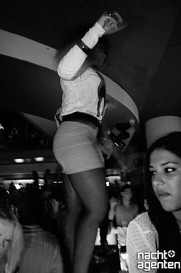 Im Crown's Club hieß es: "Misery - Roc the Bull mit DJ Camilo". www.nachtagenten.de
