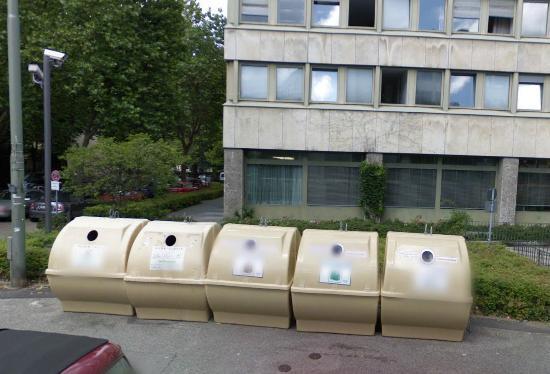 Der Altglascontainer in der Seitzstraße.