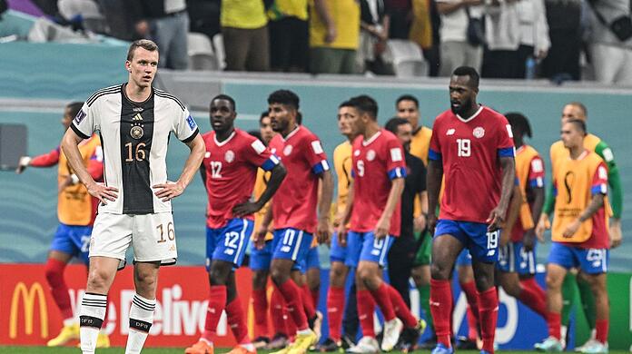 Das DFB-Team ist bei der WM trotz eines 4:2-Sieges gegen Costa Rica ausgeschieden. Das DFB-Team ist bei der WM trotz eines 4:2-Sieges gegen Costa Rica ausgeschieden.